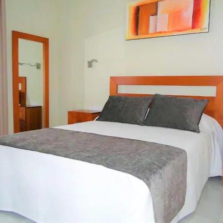 Holiday home Attractive In Surrounded By Beaches *