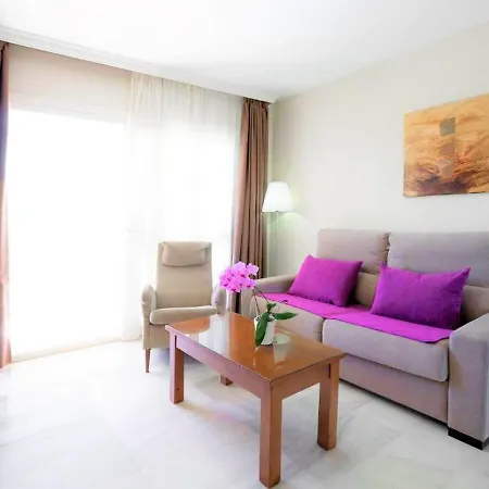 Holiday home Attractive In Surrounded By Beaches