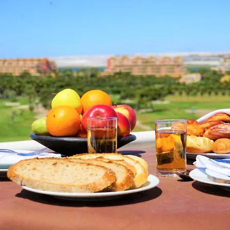 Holiday home Attractive In Surrounded By Beaches *